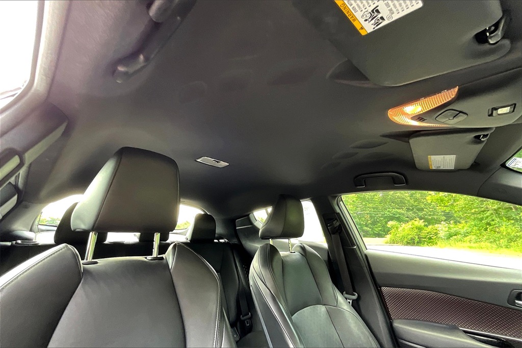 2019 Toyota C-HR XLE - Photo 7