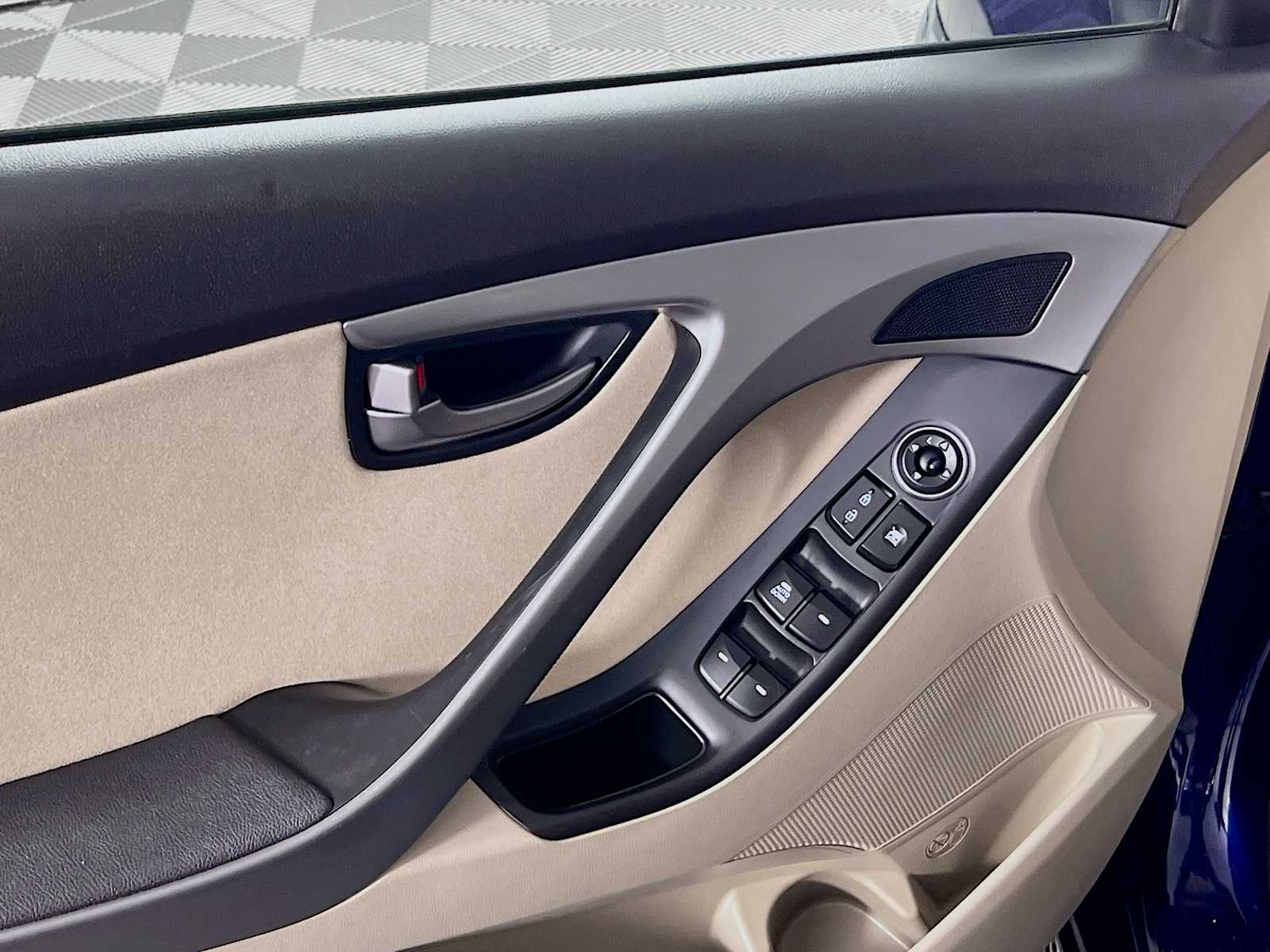 2014 Hyundai Elantra SE - Photo 17