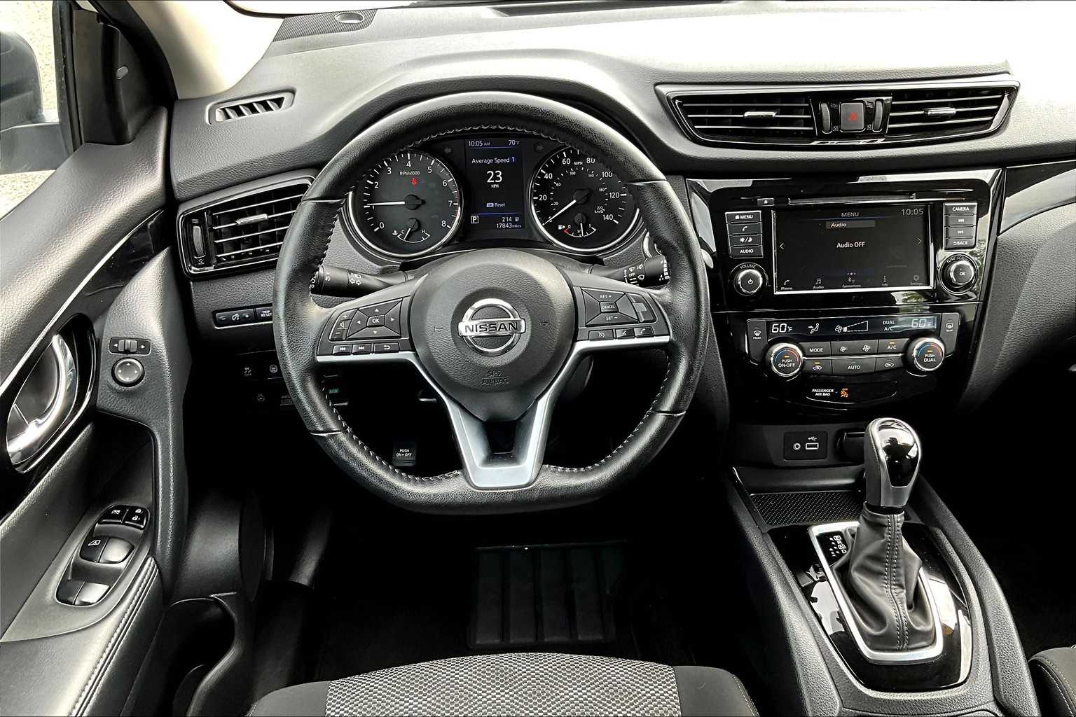 2021 Nissan Rogue Sport SV - Photo 17
