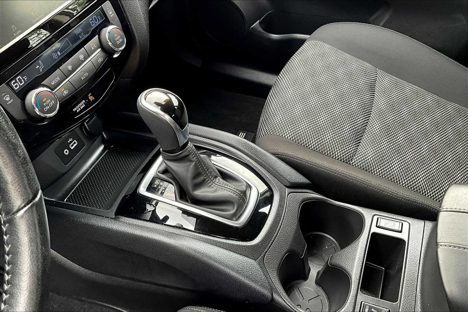 2021 Nissan Rogue Sport SV - Photo 20