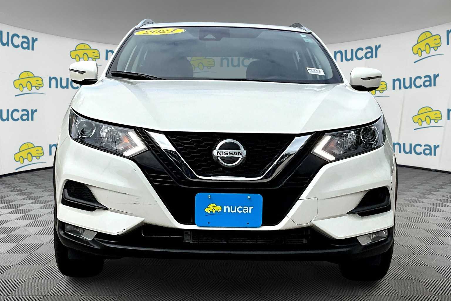 2021 Nissan Rogue Sport SV - Photo 2