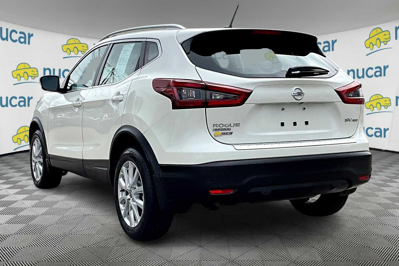 2021 Nissan Rogue Sport SV - Photo 4