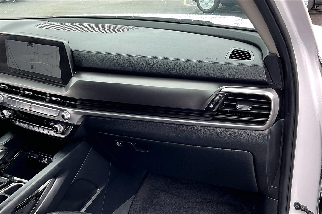 2023 Kia Telluride LX - Photo 12