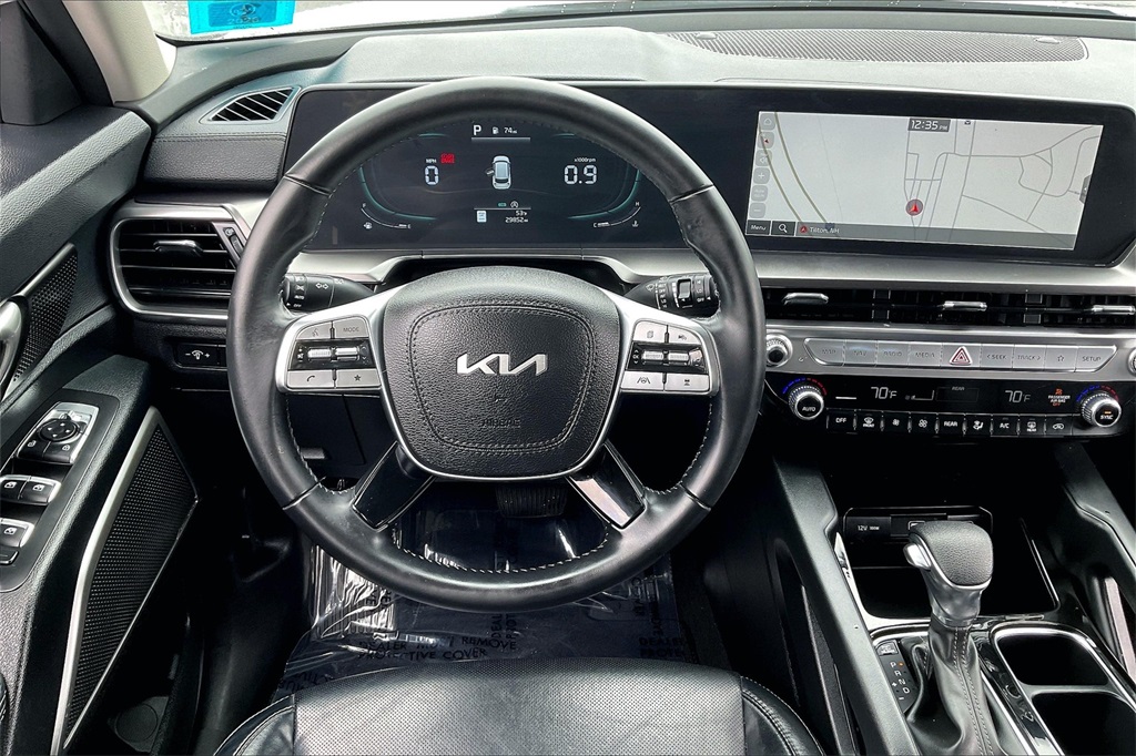 2023 Kia Telluride LX - Photo 17