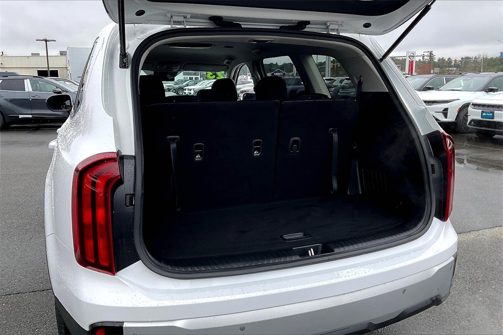 2023 Kia Telluride LX - Photo 34