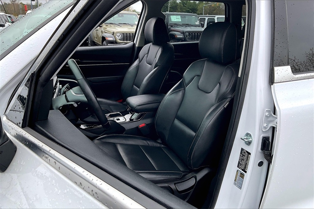 2023 Kia Telluride LX - Photo 9