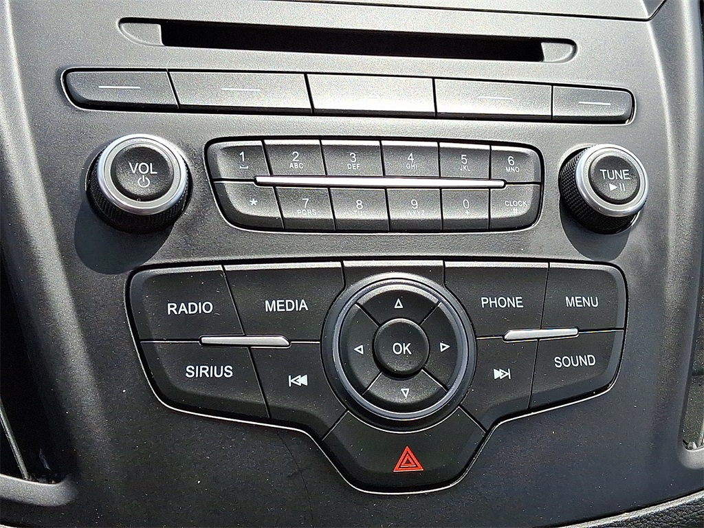 2018 Ford Escape SE - Photo 16