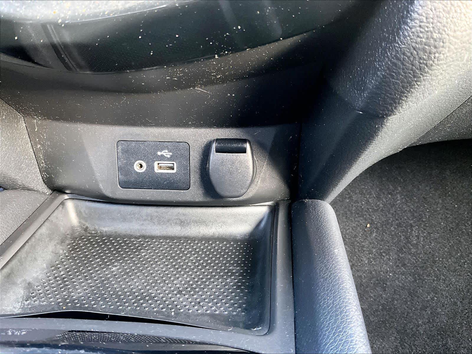 2018 Nissan Rogue SV - Photo 25