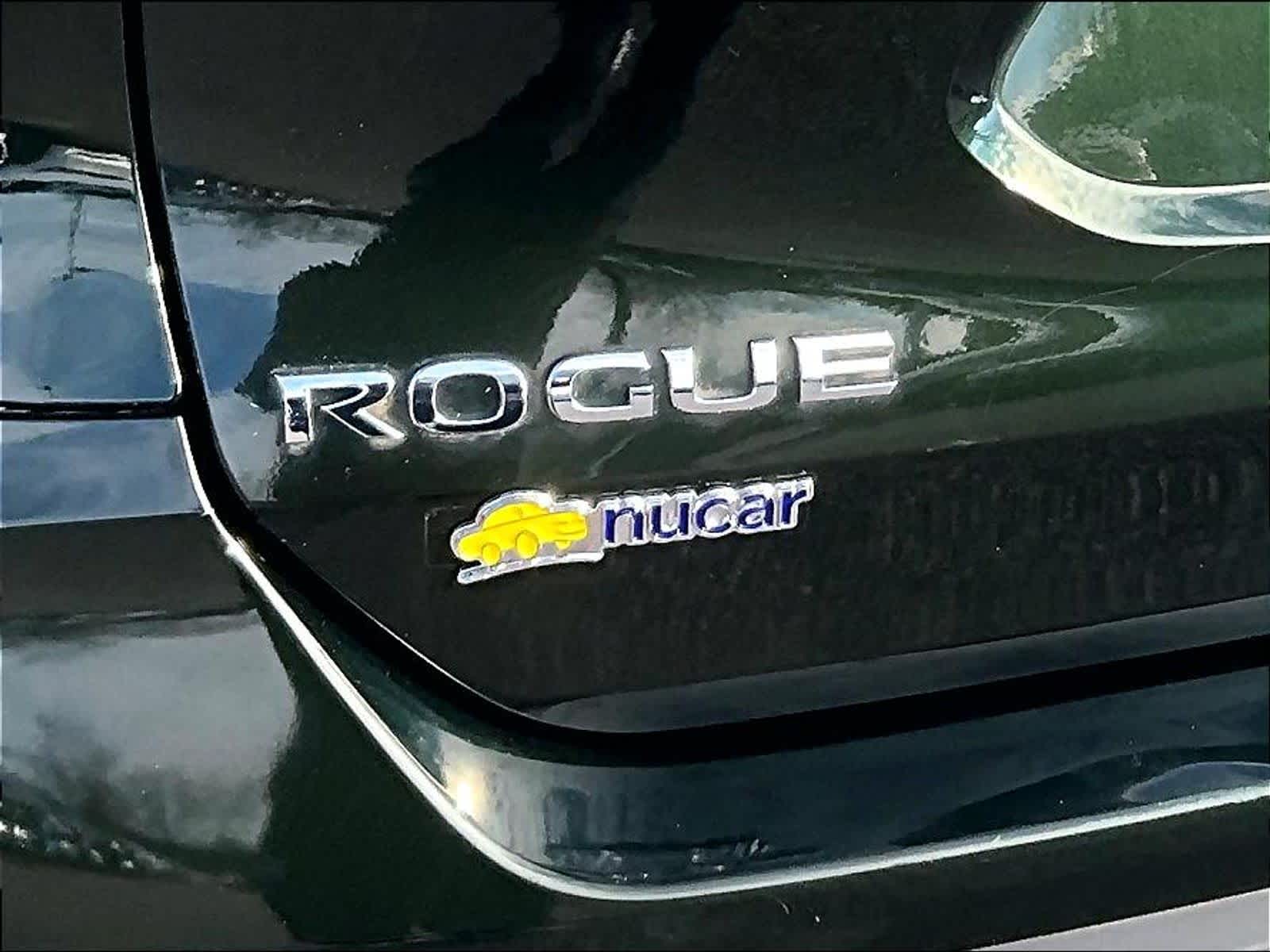 2018 Nissan Rogue SV - Photo 27