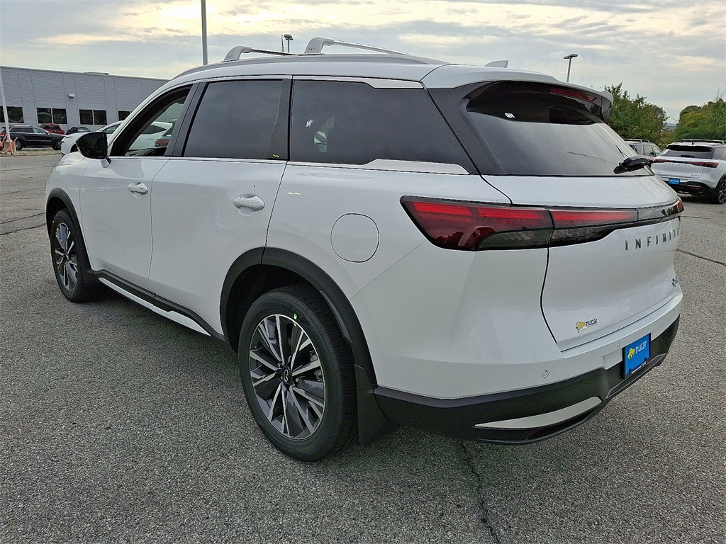 2026 INFINITI QX60 LUXE - Photo 3