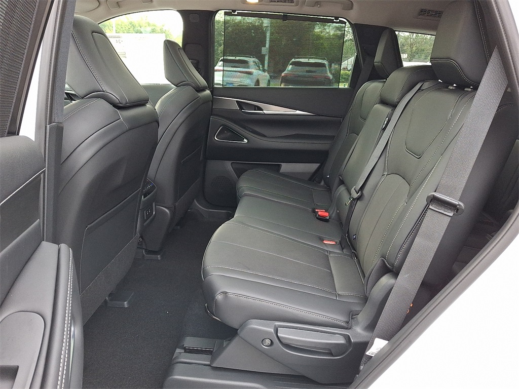 2026 INFINITI QX60 LUXE - Photo 6
