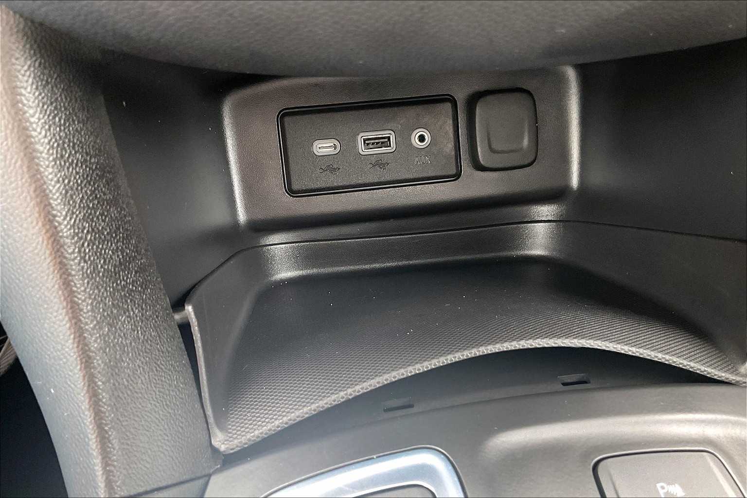 2023 Chevrolet Equinox LT - Photo 26