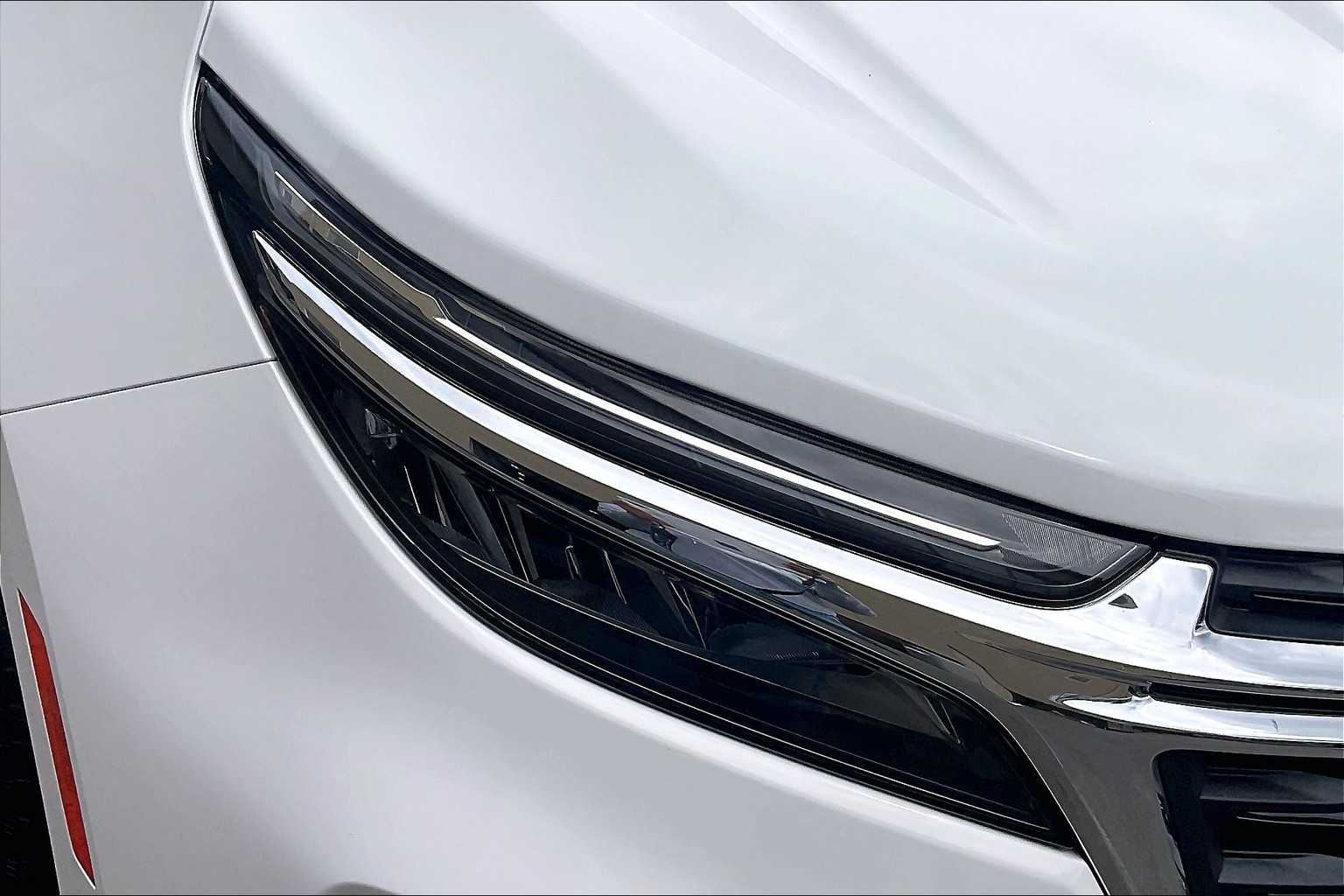 2023 Chevrolet Equinox LT - Photo 32