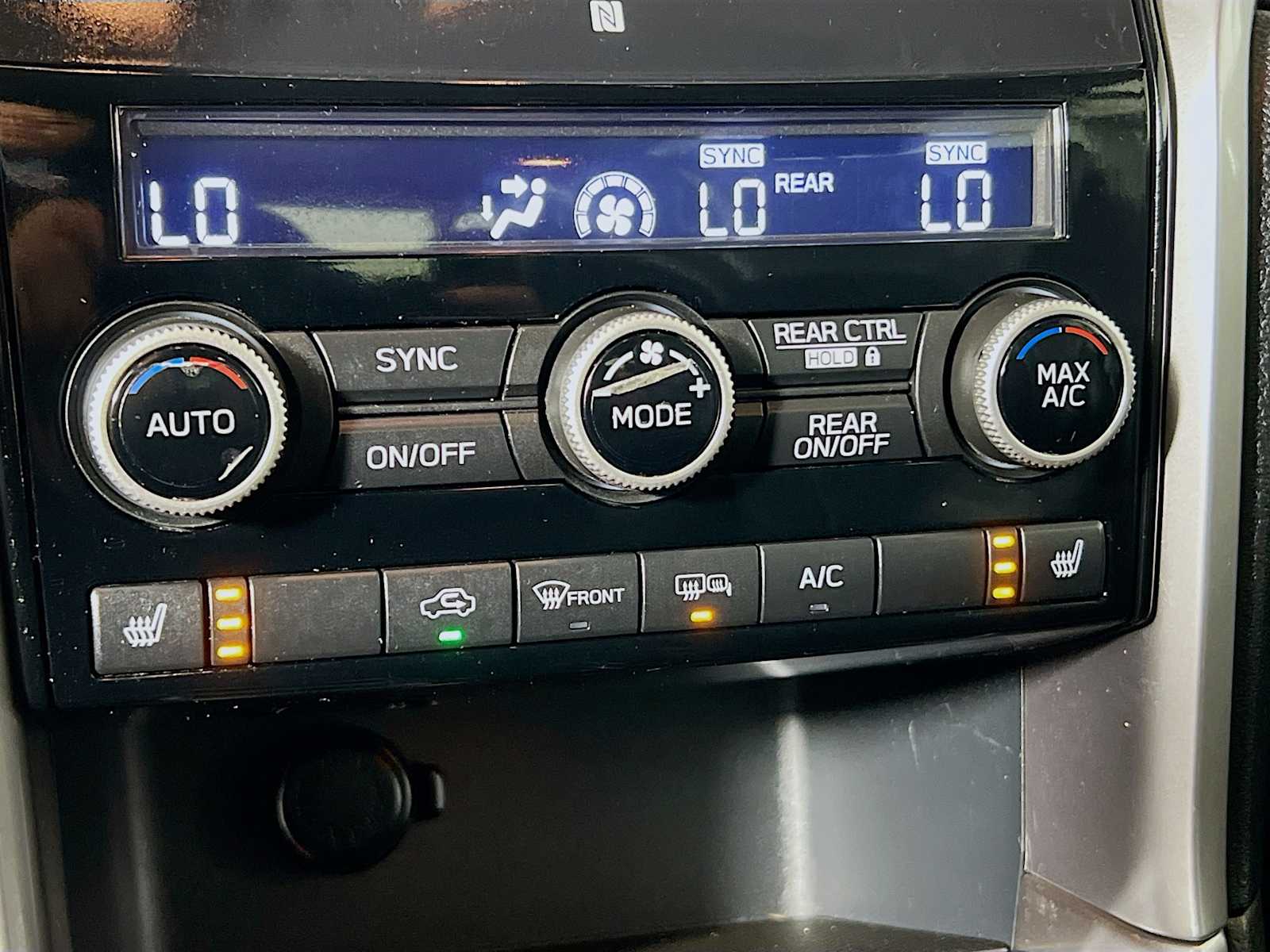 2020 Subaru Ascent Limited - Photo 16