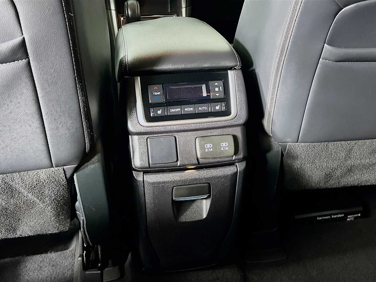 2020 Subaru Ascent Limited - Photo 27