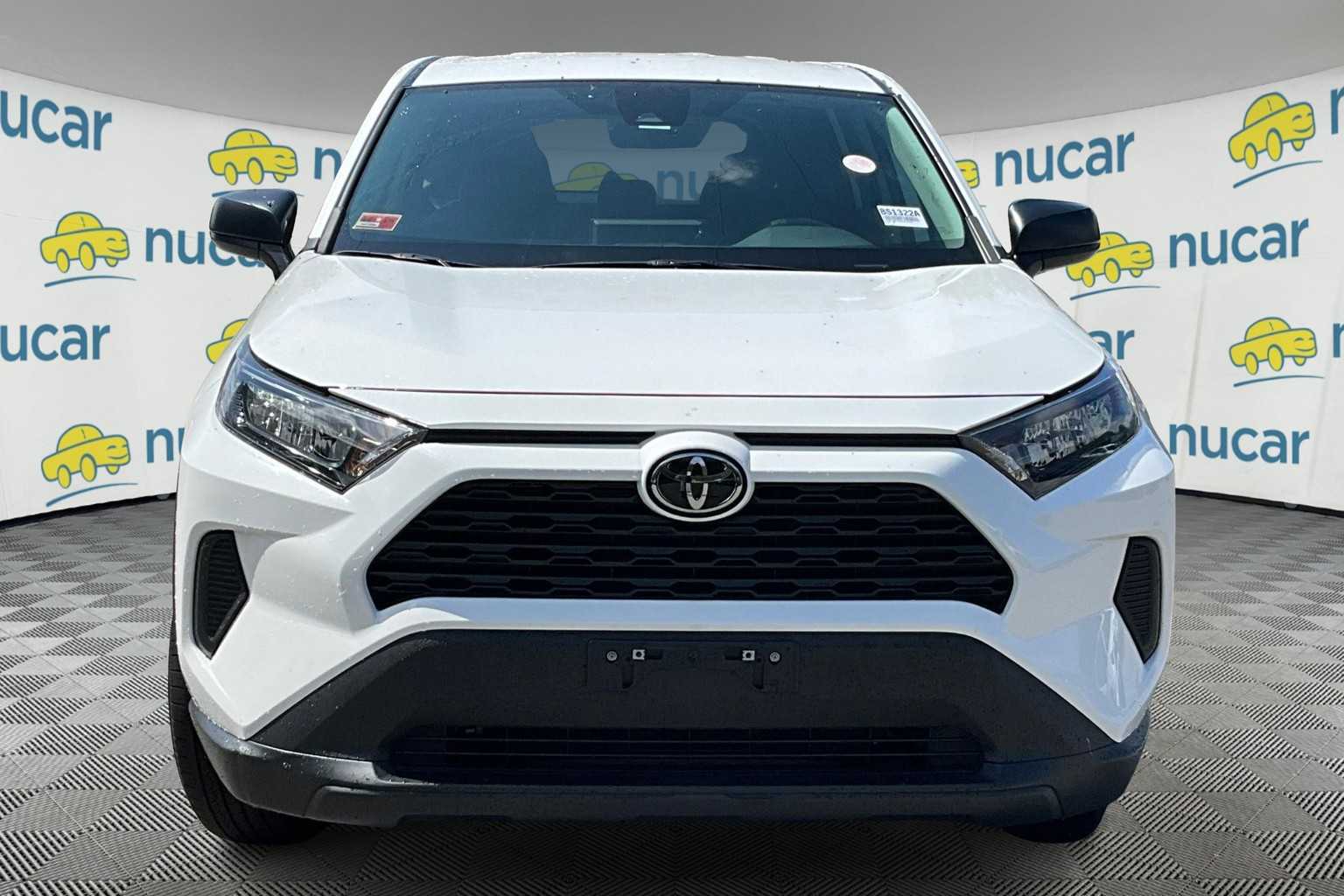2022 Toyota RAV4 LE - Photo 2