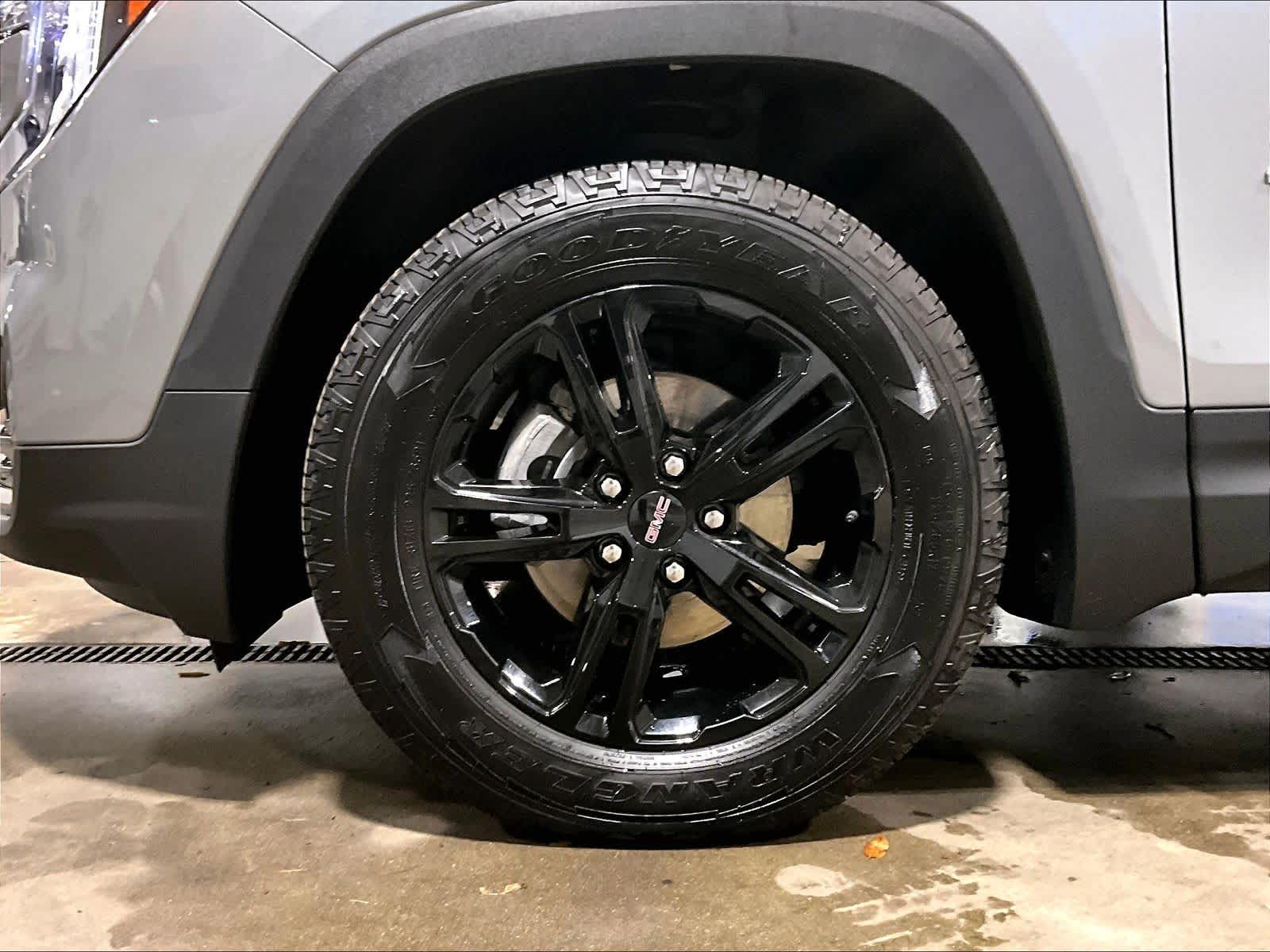2023 GMC Terrain AT4 - Photo 7