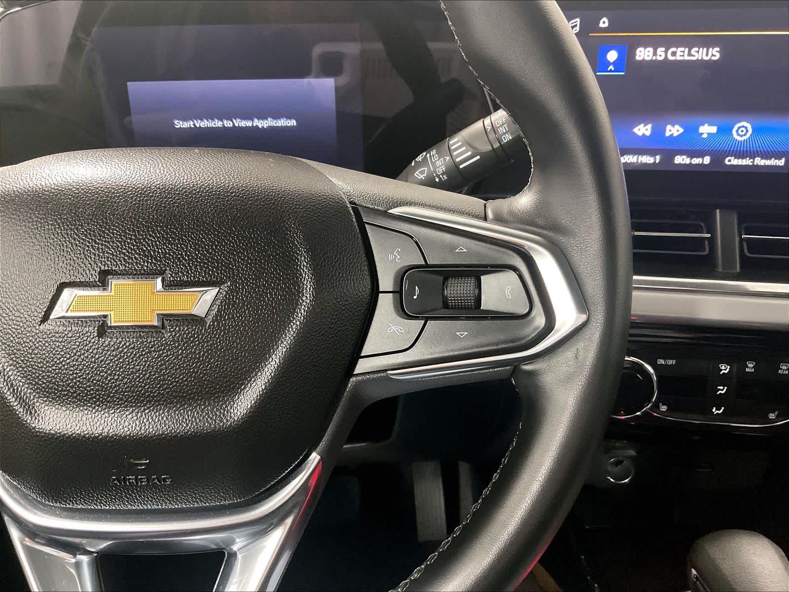 2024 Chevrolet Trax LT - Photo 23