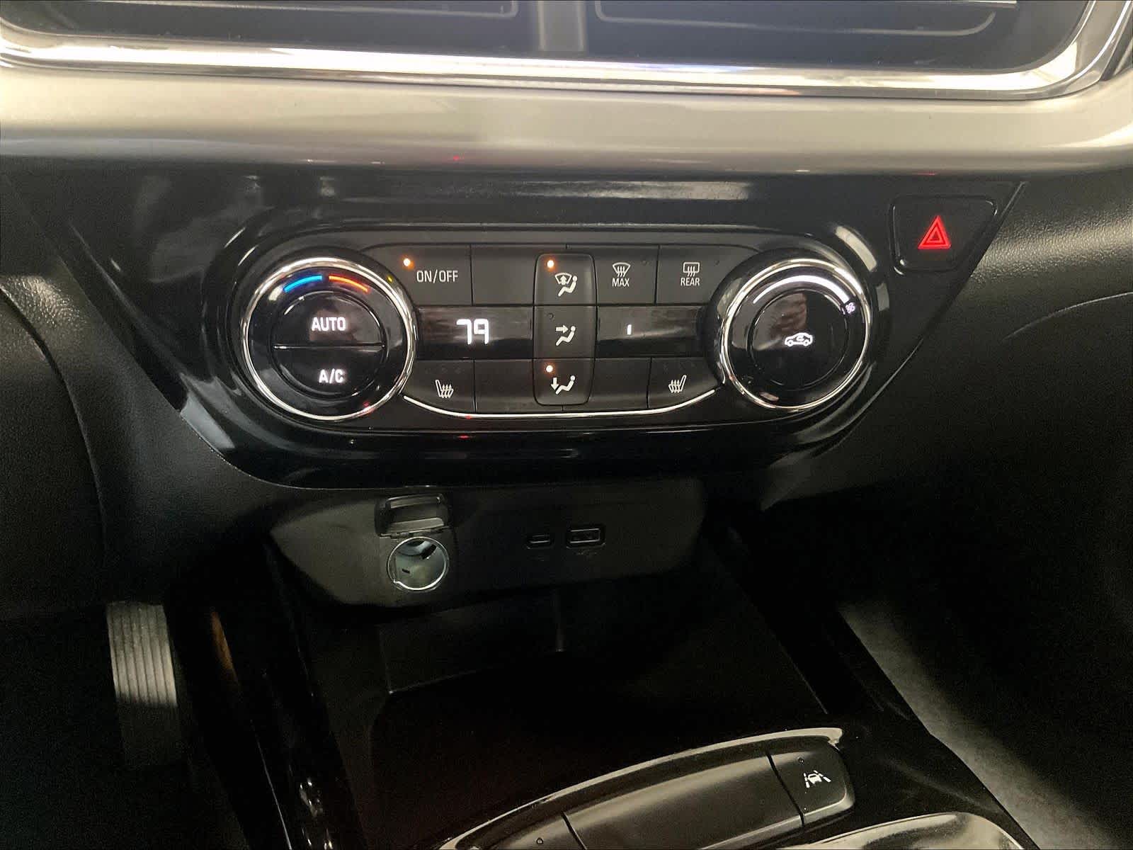 2024 Chevrolet Trax LT - Photo 25