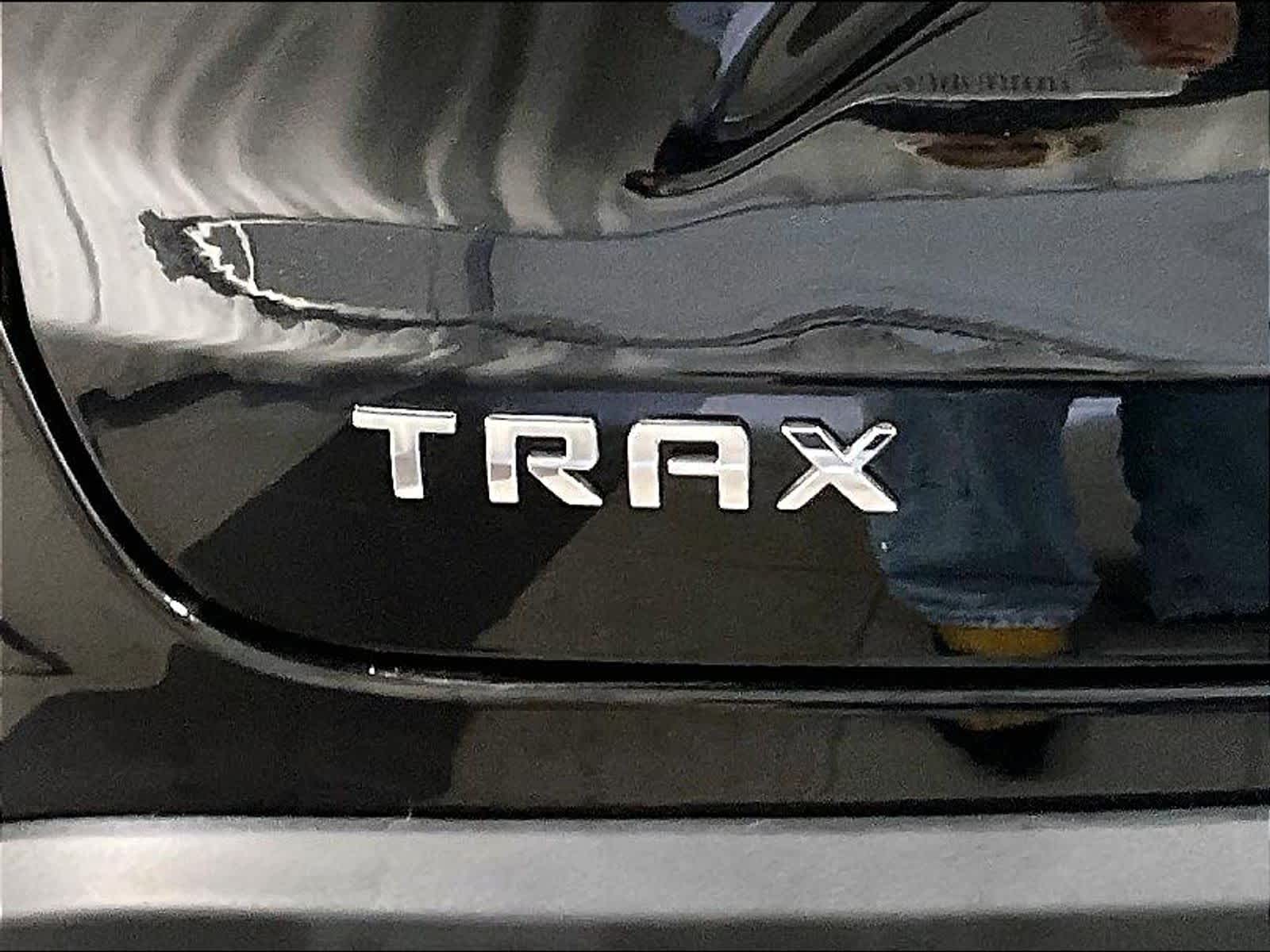 2024 Chevrolet Trax LT - Photo 28