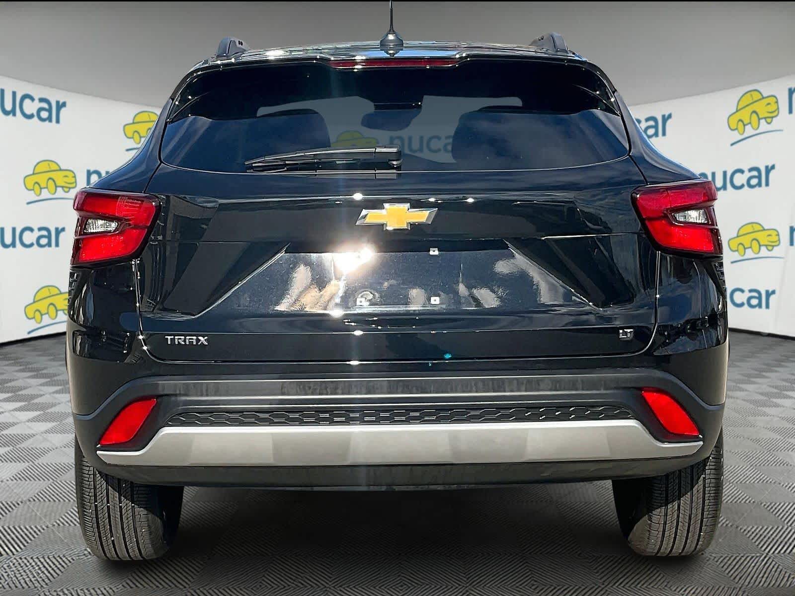2024 Chevrolet Trax LT - Photo 5