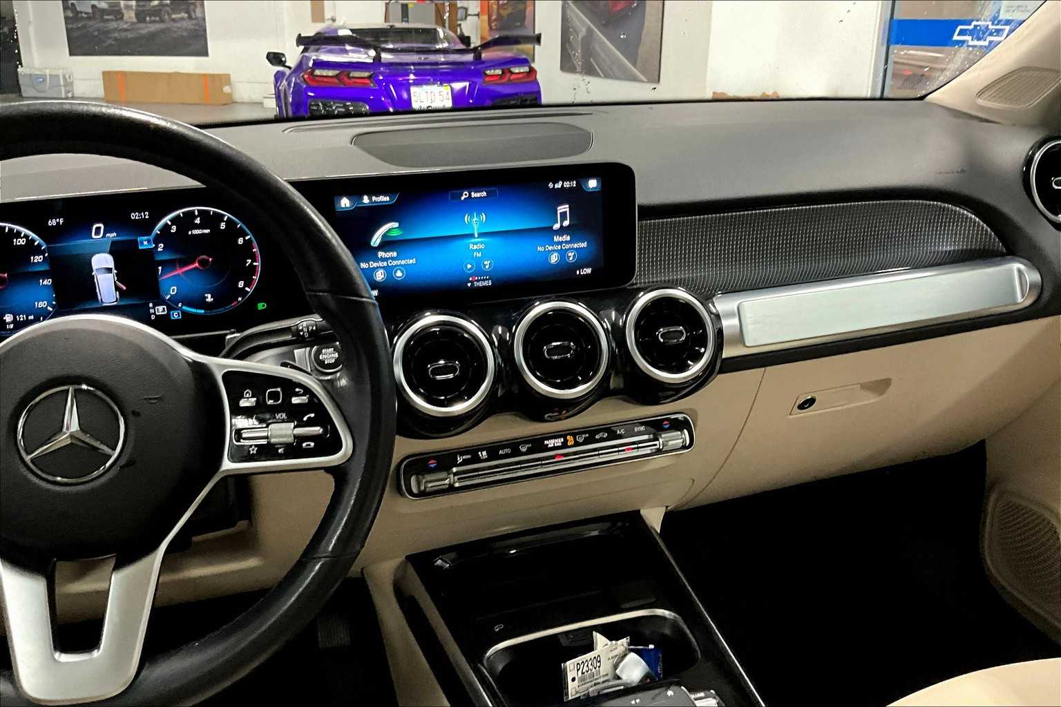 2021 Mercedes-Benz GLB GLB 250 - Photo 18