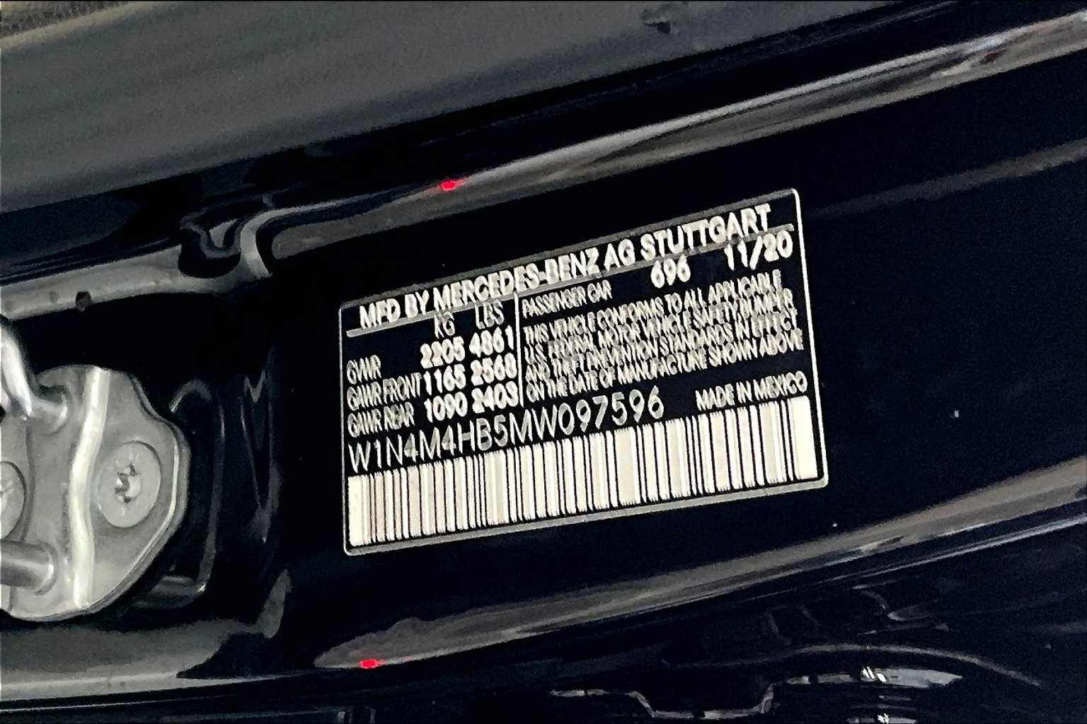 2021 Mercedes-Benz GLB GLB 250 - Photo 36