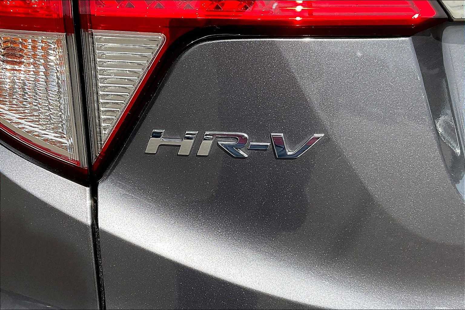 2022 Honda HR-V EX-L - Photo 29