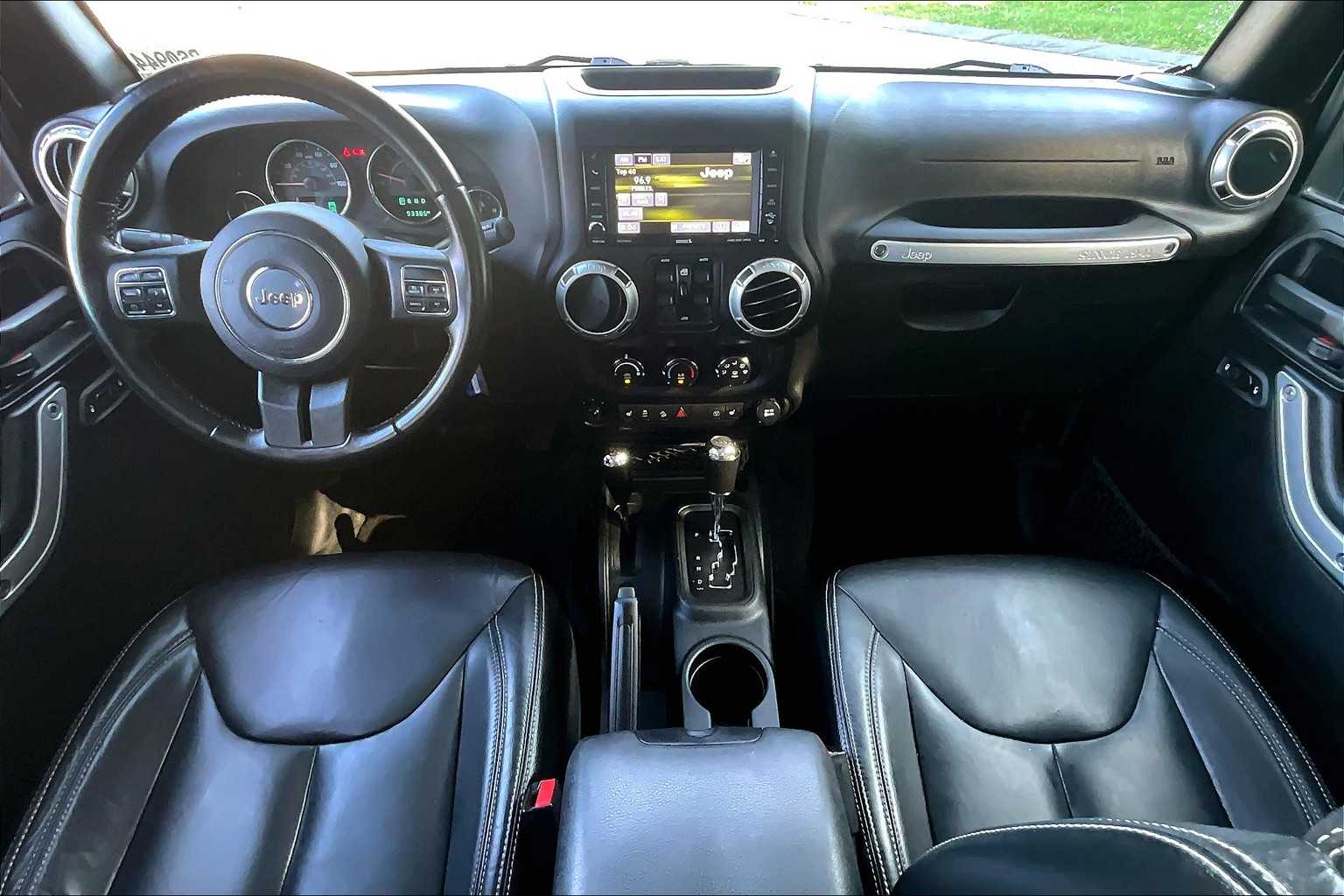 2017 Jeep Wrangler Unlimited Sahara - Photo 20