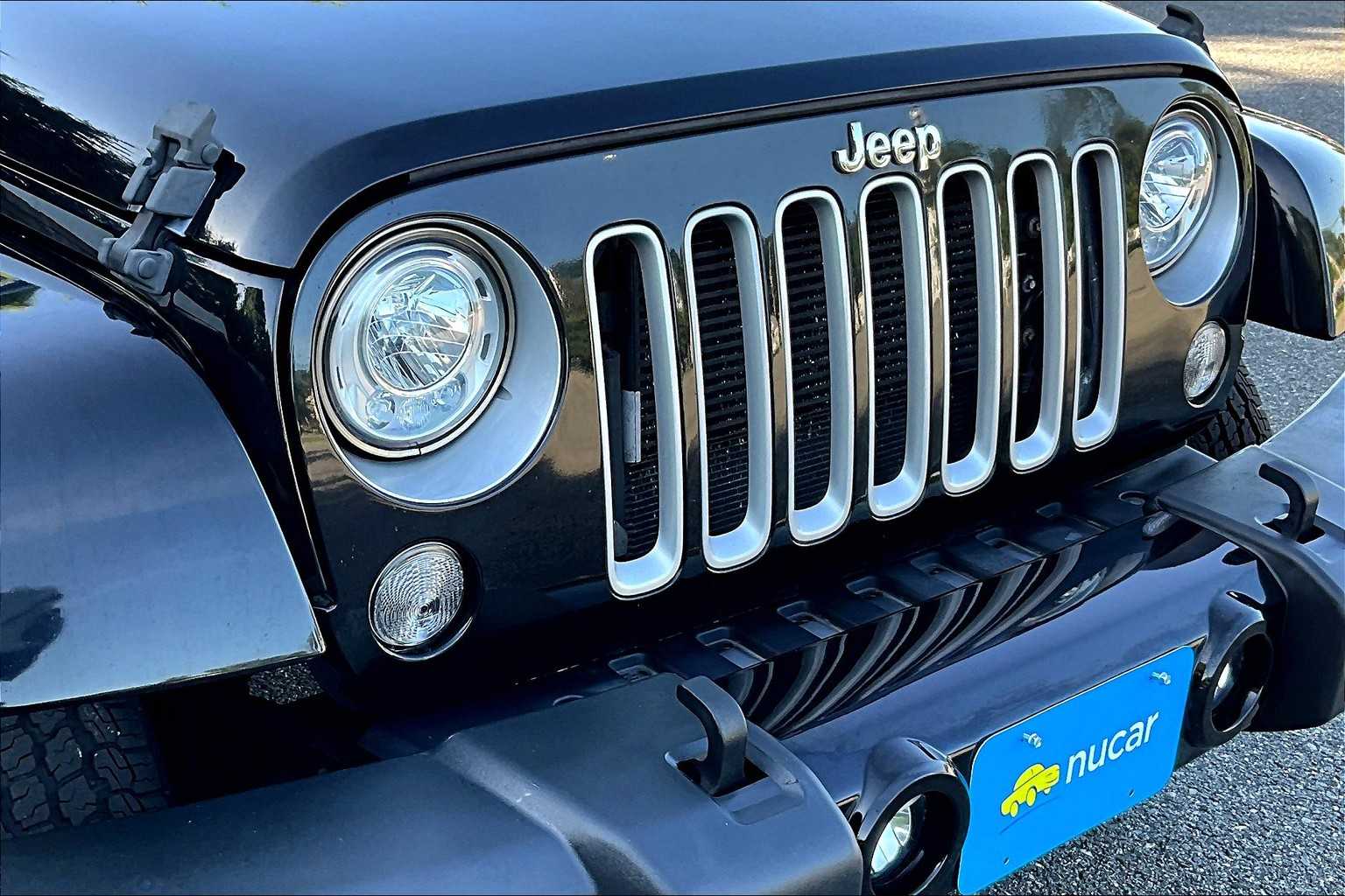 2017 Jeep Wrangler Unlimited Sahara - Photo 31