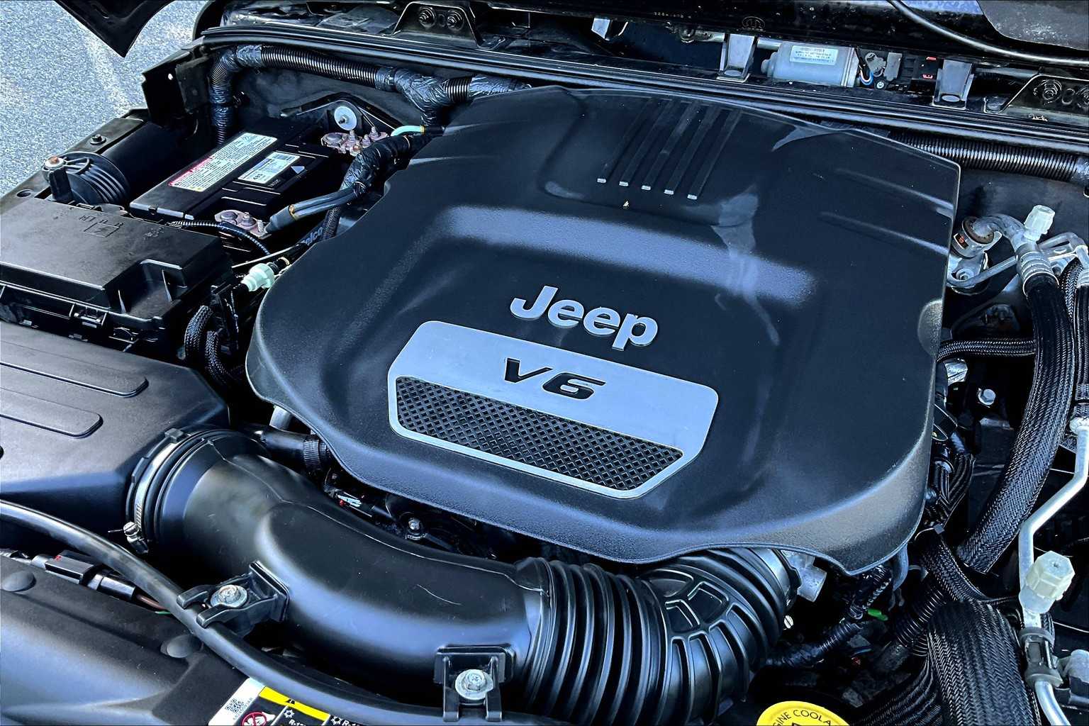 2017 Jeep Wrangler Unlimited Sahara - Photo 34