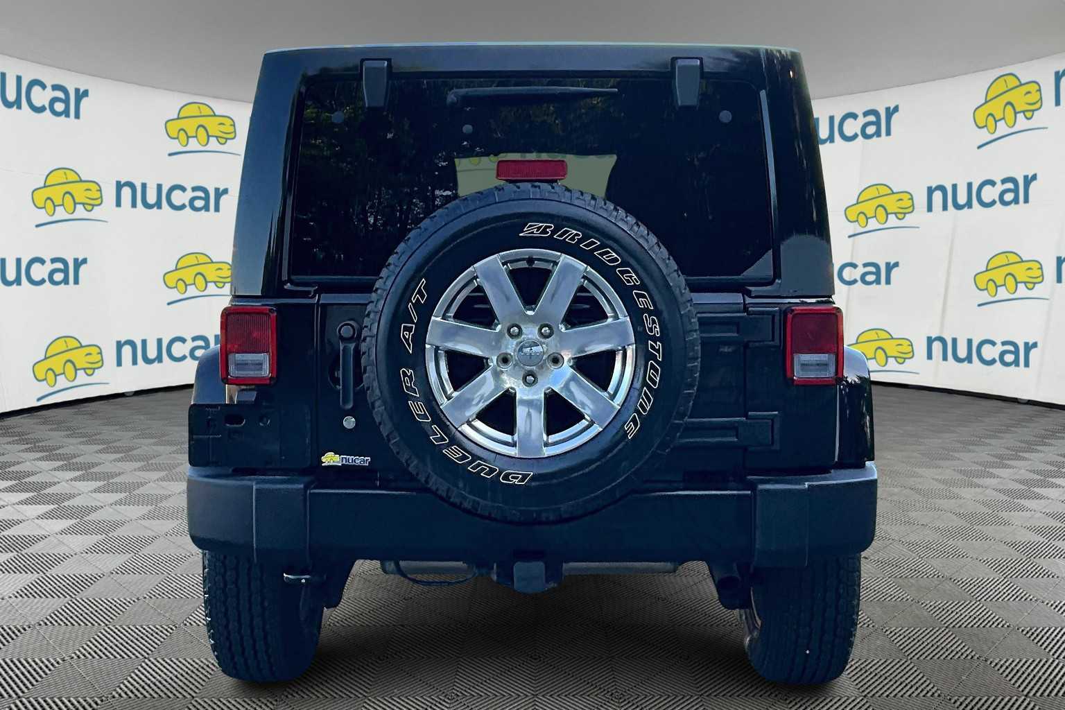 2017 Jeep Wrangler Unlimited Sahara - Photo 5