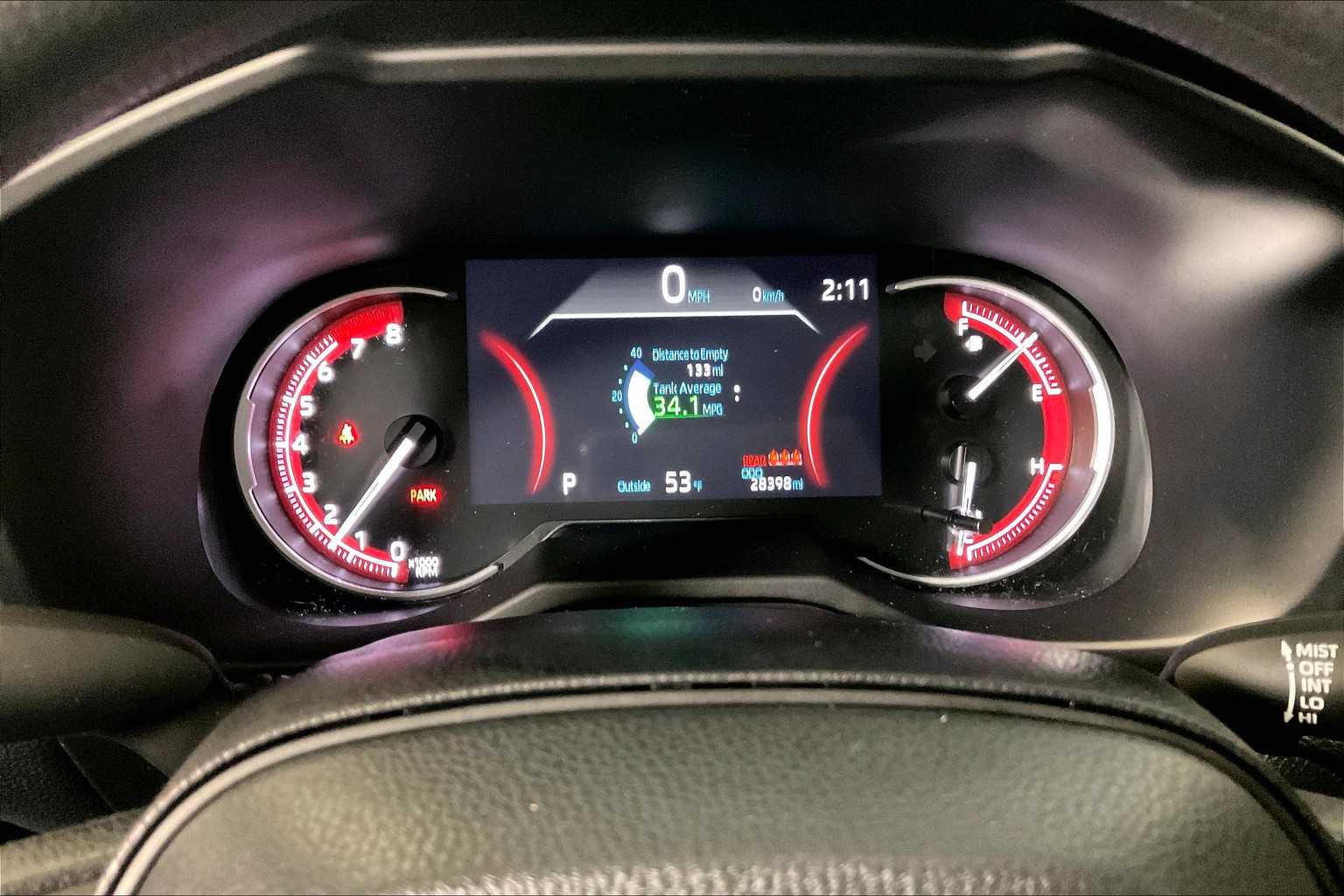 2024 Toyota RAV4 XLE - Photo 25