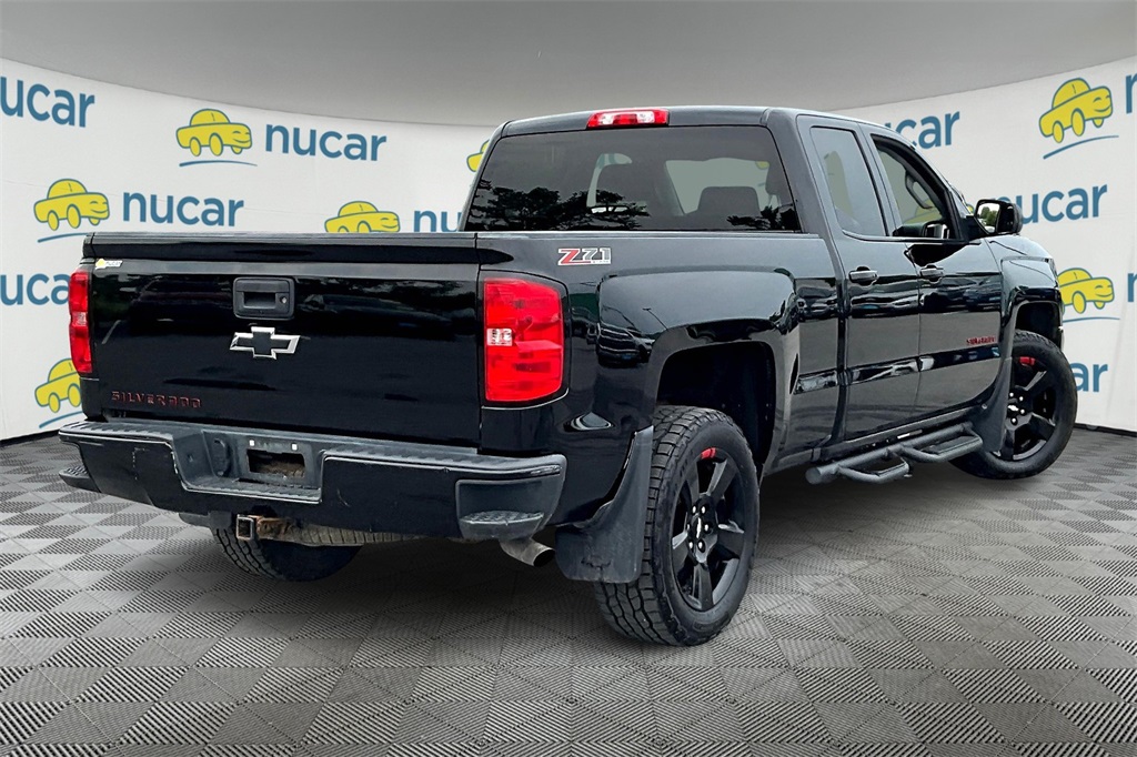 2017 Chevrolet Silverado 1500 LT - Photo 6