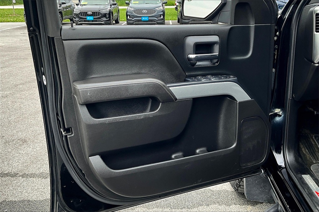 2017 Chevrolet Silverado 1500 LT - Photo 9