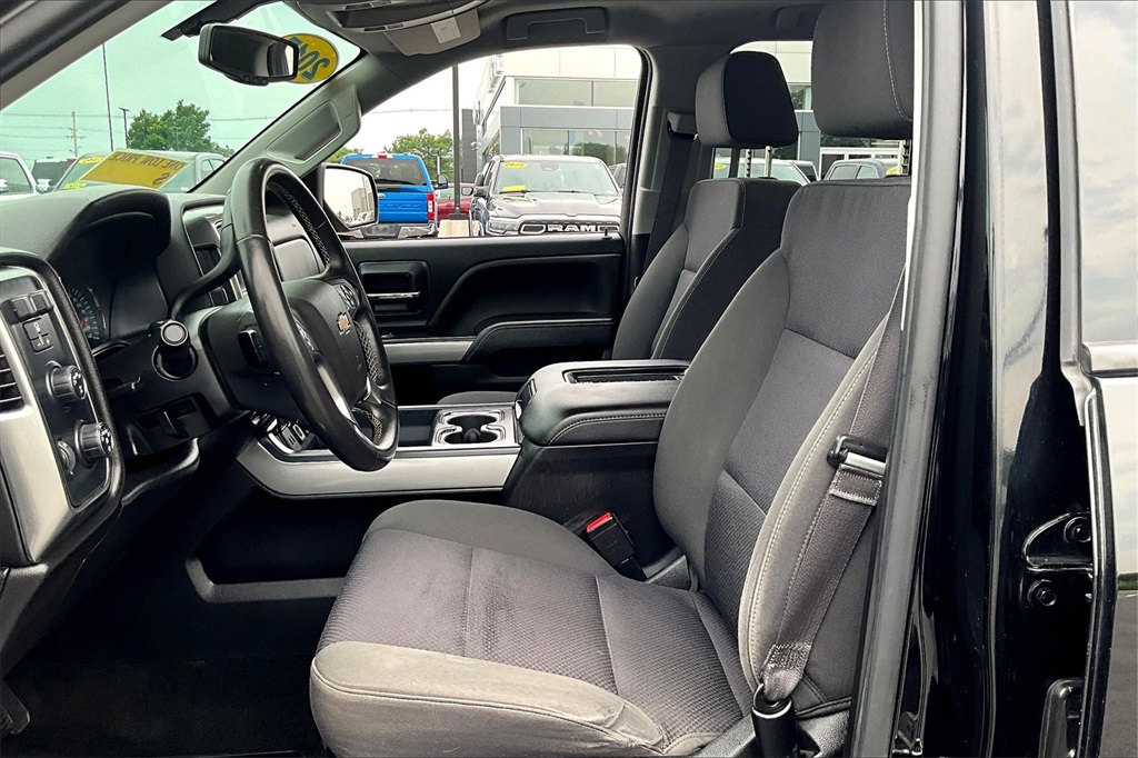 2017 Chevrolet Silverado 1500 LT - Photo 10