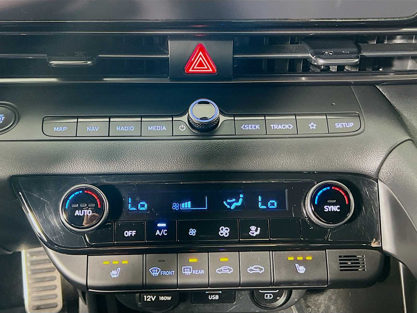 2023 Hyundai Elantra N Line - Photo 16