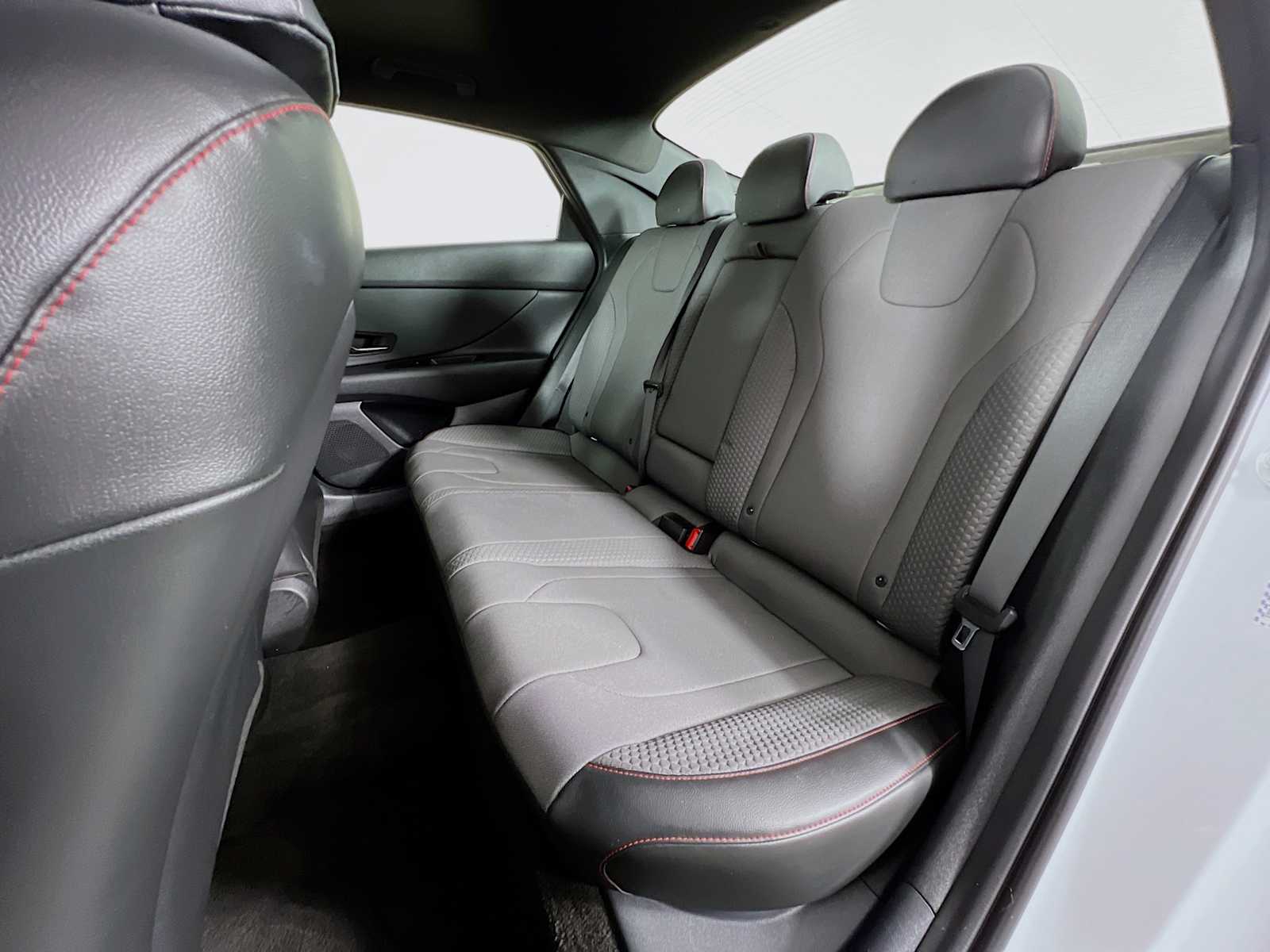 2023 Hyundai Elantra N Line - Photo 26