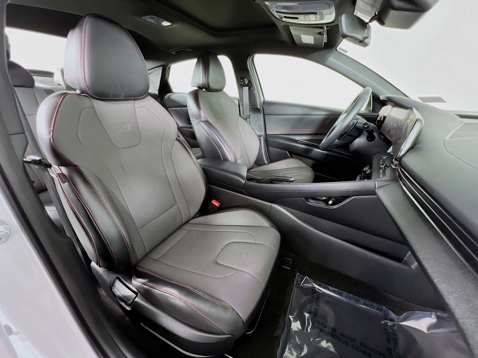 2023 Hyundai Elantra N Line - Photo 29