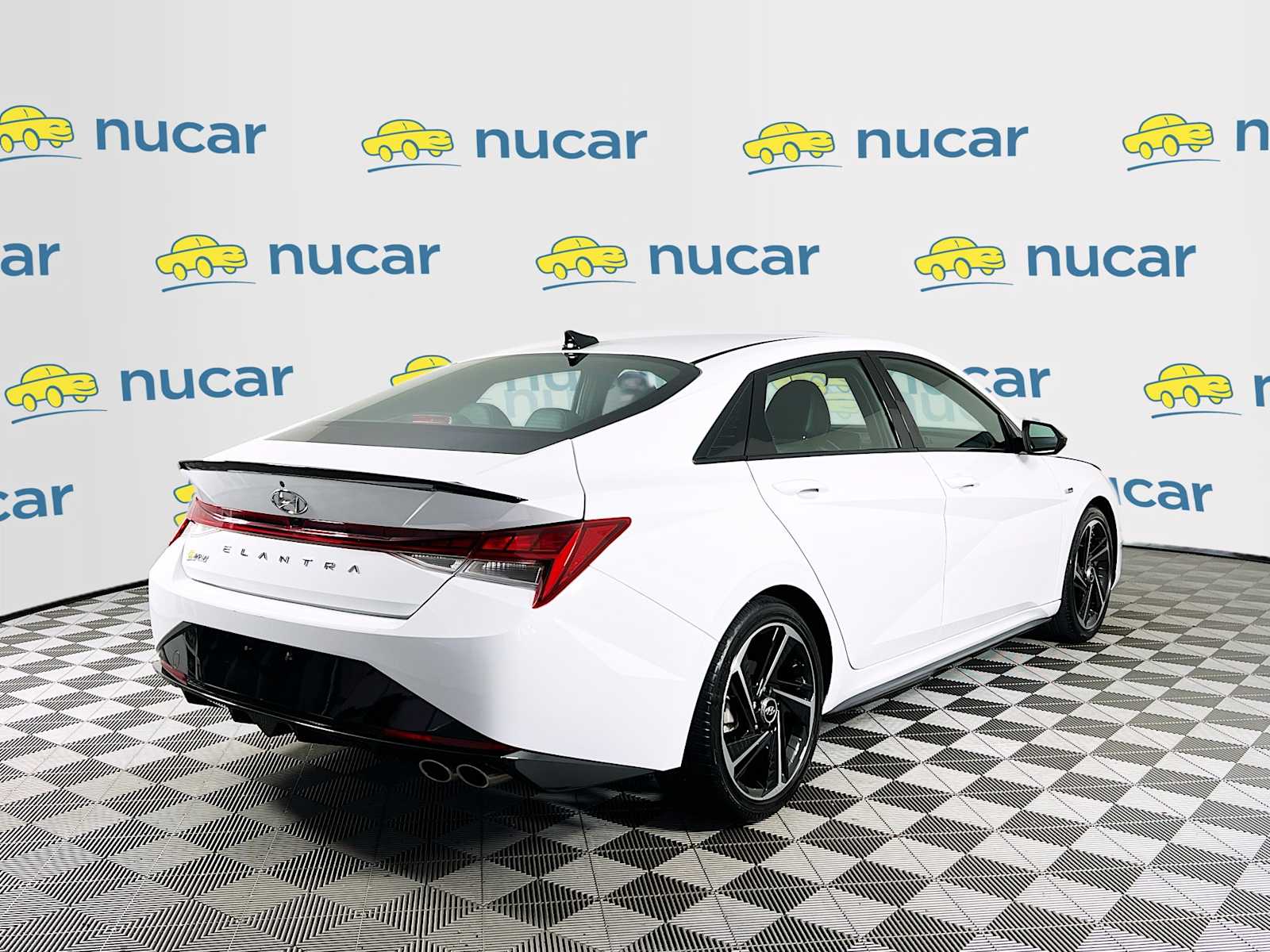 2023 Hyundai Elantra N Line - Photo 7