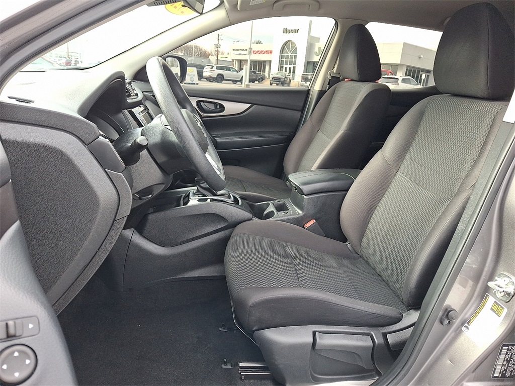 2021 Nissan Rogue Sport S - Photo 14