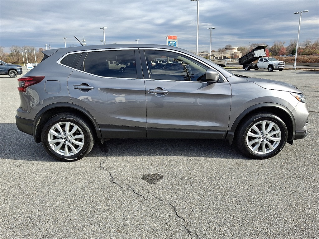 2021 Nissan Rogue Sport S - Photo 8