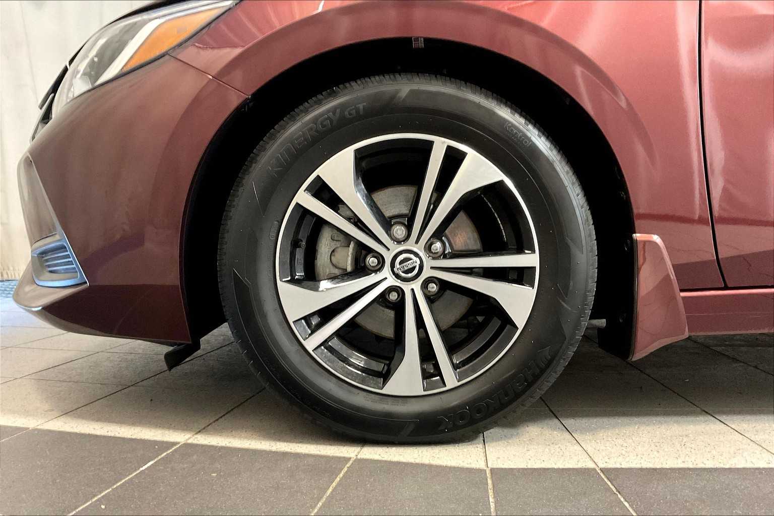 2023 Nissan Sentra SV - Photo 7