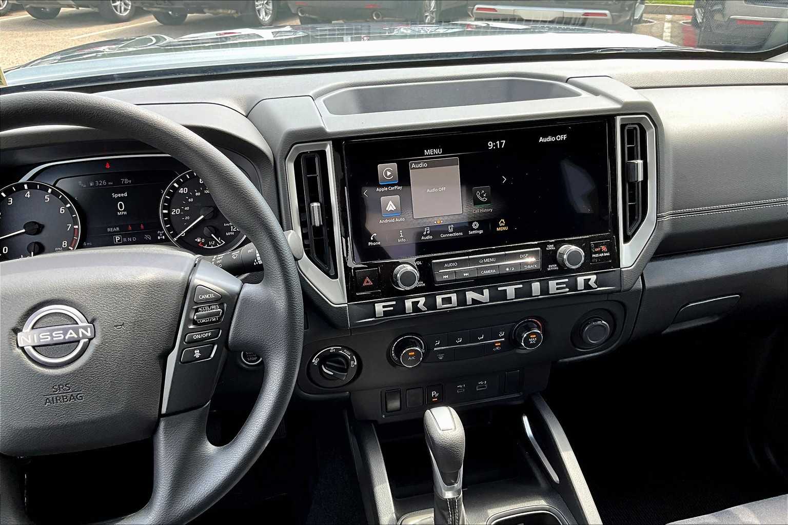 2025 Nissan Frontier SV - Photo 18