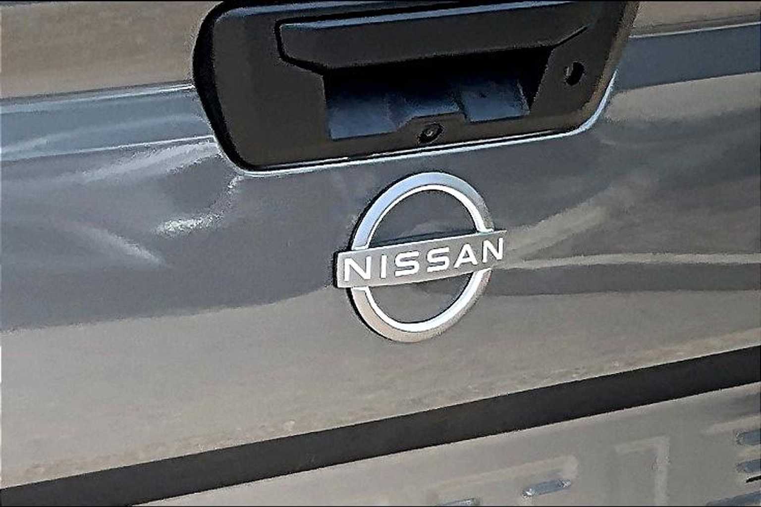 2025 Nissan Frontier SV - Photo 27