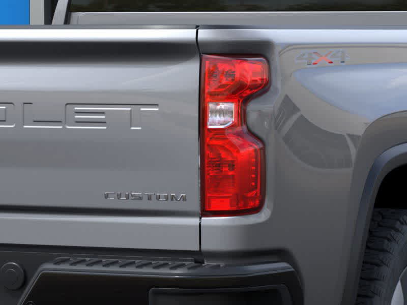 2025 Chevrolet Silverado 2500HD Custom - Photo 11