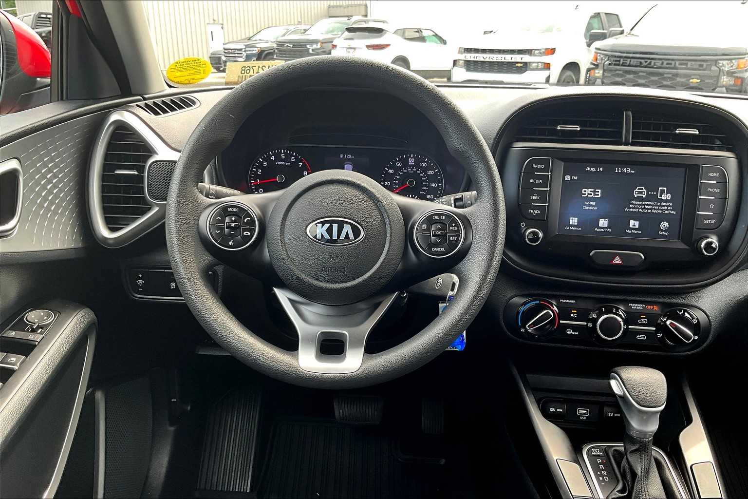 2021 Kia Soul LX - Photo 17