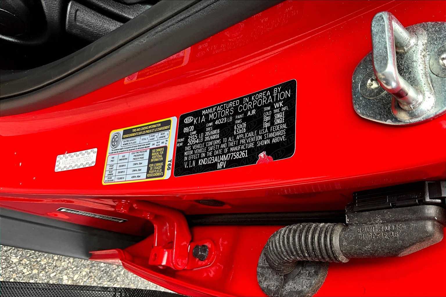 2021 Kia Soul LX - Photo 33