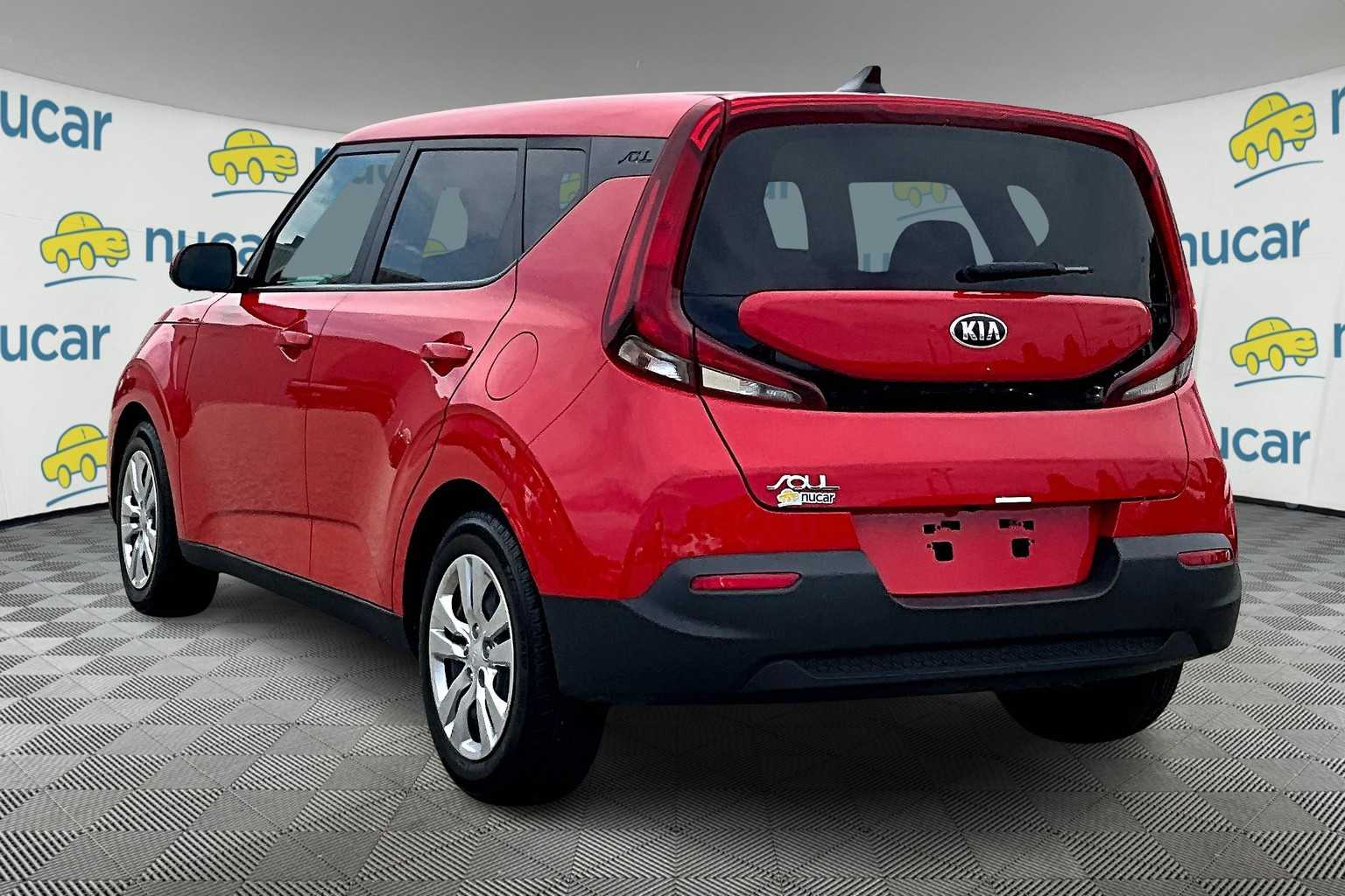 2021 Kia Soul LX - Photo 4