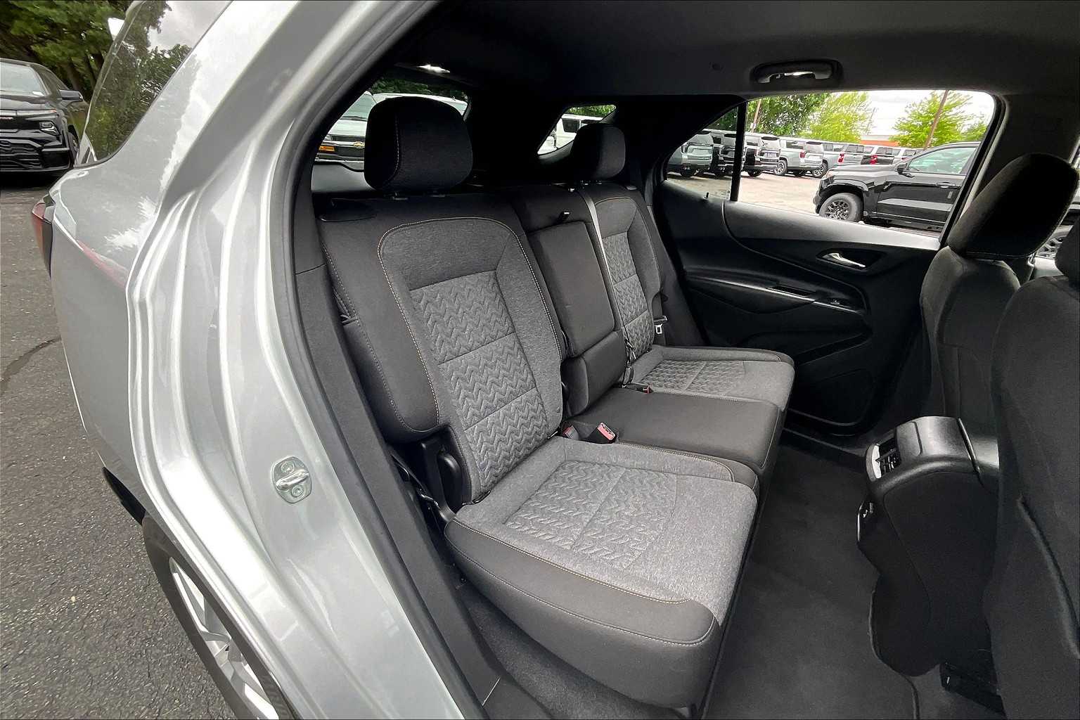 2022 Chevrolet Equinox LT - Photo 15